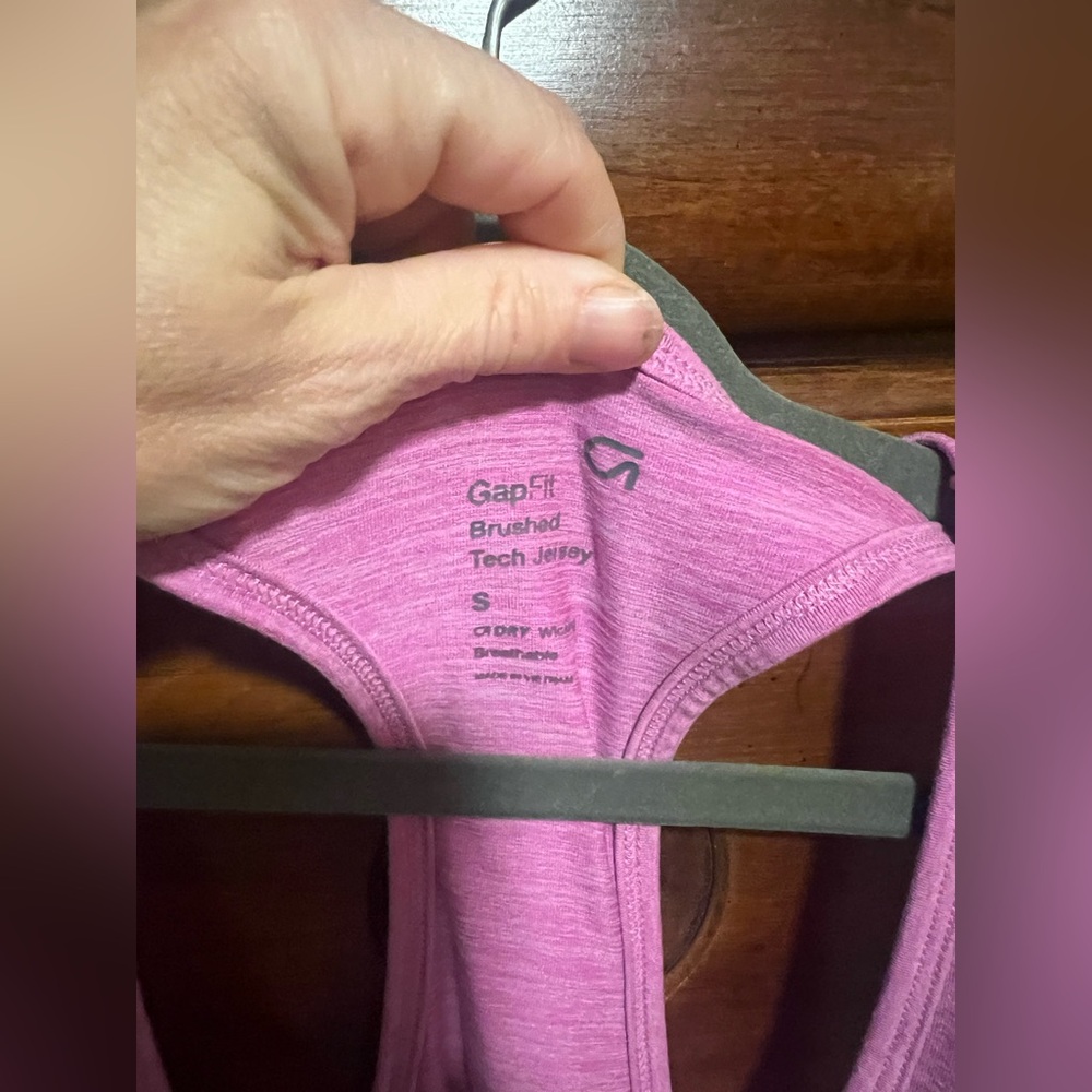 GAP Fuchsia Racerback Tank Top - Picture 2 of 4